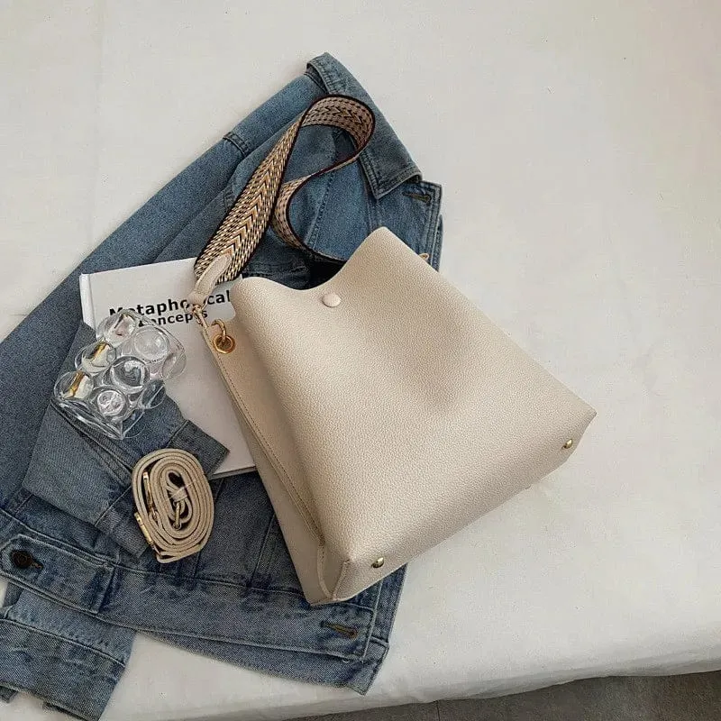 Modern Elegance Shoulder Bag