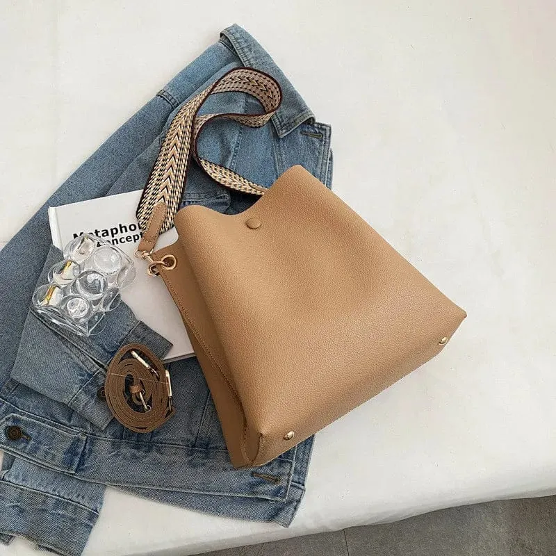 Modern Elegance Shoulder Bag